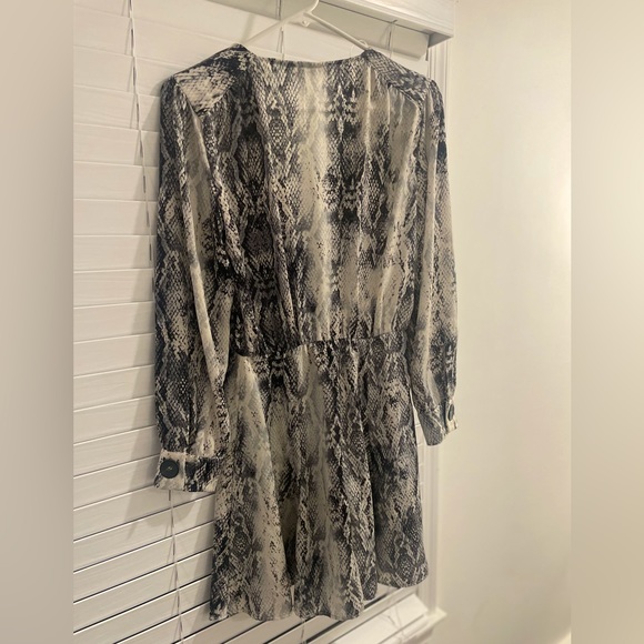 Zara Snakeskin Mini Dress/ Size M - Picture 4 of 4